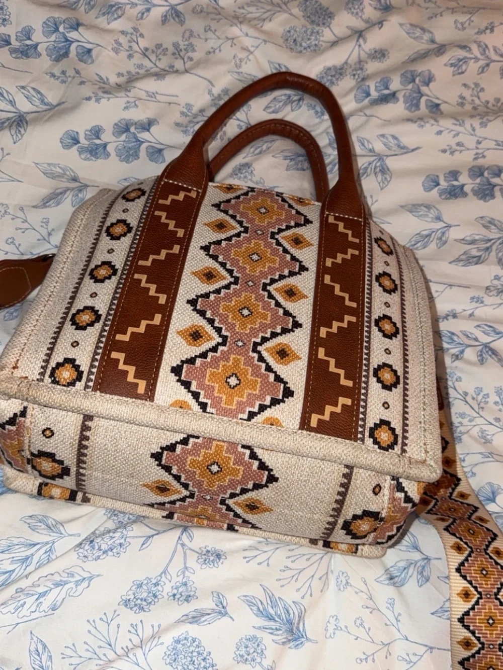 Wrangler Tan and Brown Geometric Tote